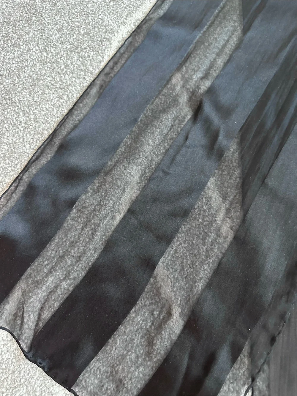 Vera Neumann Vintage 70s Black 100% Silk Scard